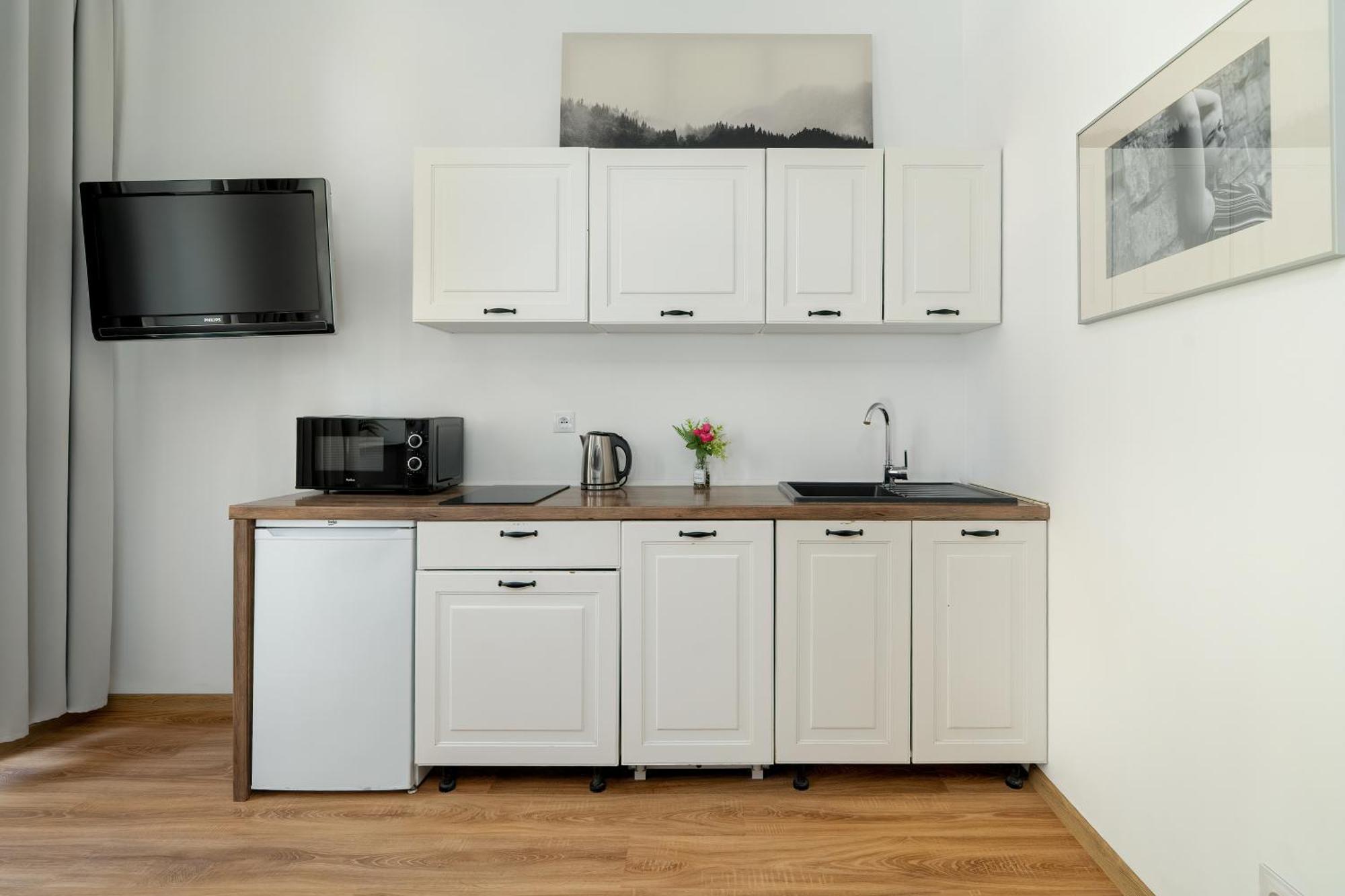 Cosy Studios Very Berry In Poznan Close To The Park By Noclegi Renters Apartmán *