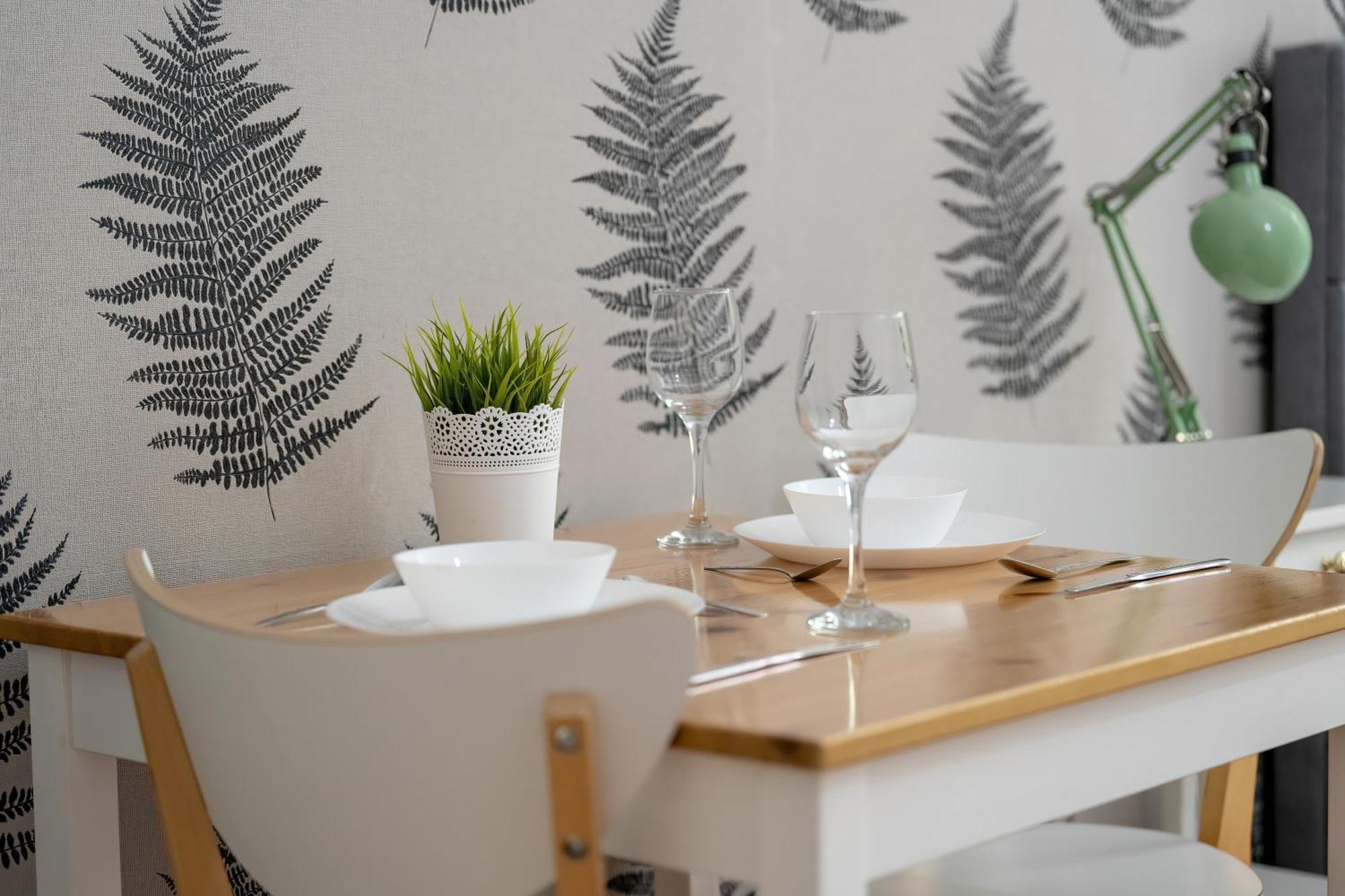 Cosy Studios Very Berry In Poznan Close To The Park By Noclegi Renters Poznaň