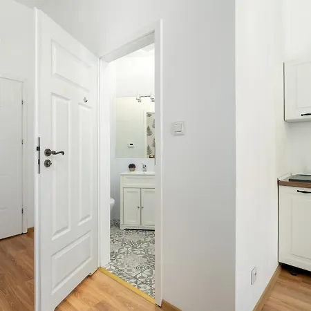 Cosy Studios Very Berry In Poznan Close To The Park By Noclegi Renters Exterior photo