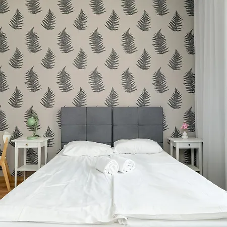 Cosy Studios Very Berry In Poznan Close To The Park By Noclegi Renters Exterior photo