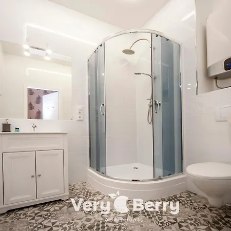 Cosy Studios Very Berry In Poznan Close To The Park By Noclegi Renters Poznań Zewnętrze zdjęcie