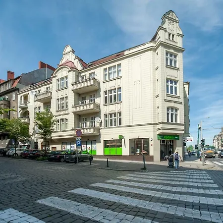 Cosy Studios Very Berry In Poznan Close To The Park By Noclegi Renters Poznań Zewnętrze zdjęcie