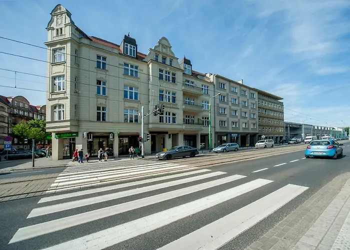 Cosy Studios Very Berry In Poznan Close To The Park By Noclegi Renters