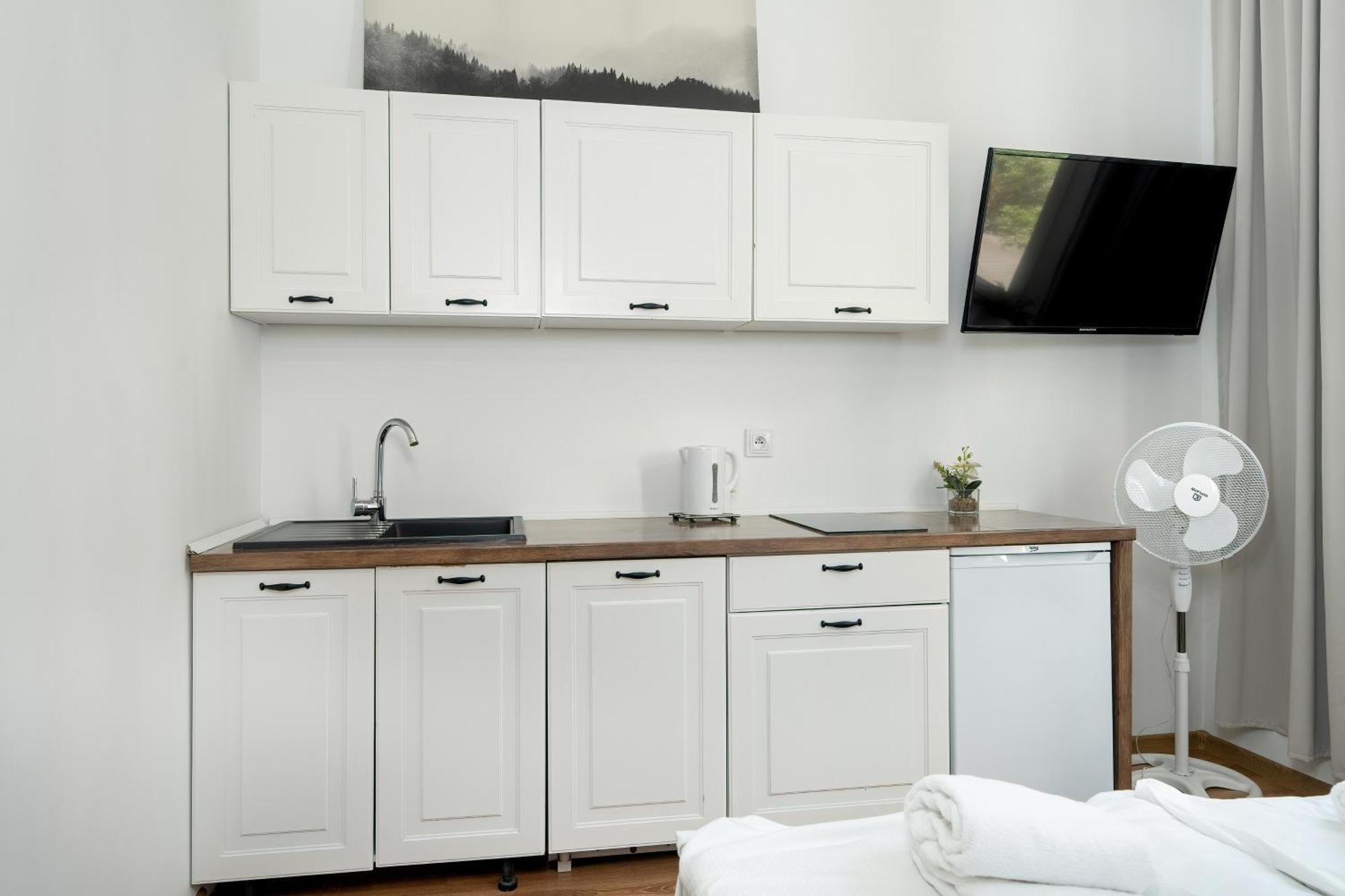 Апартаменти Cosy Studios Very Berry In Poznan Close To The Park By Noclegi Renters Познань