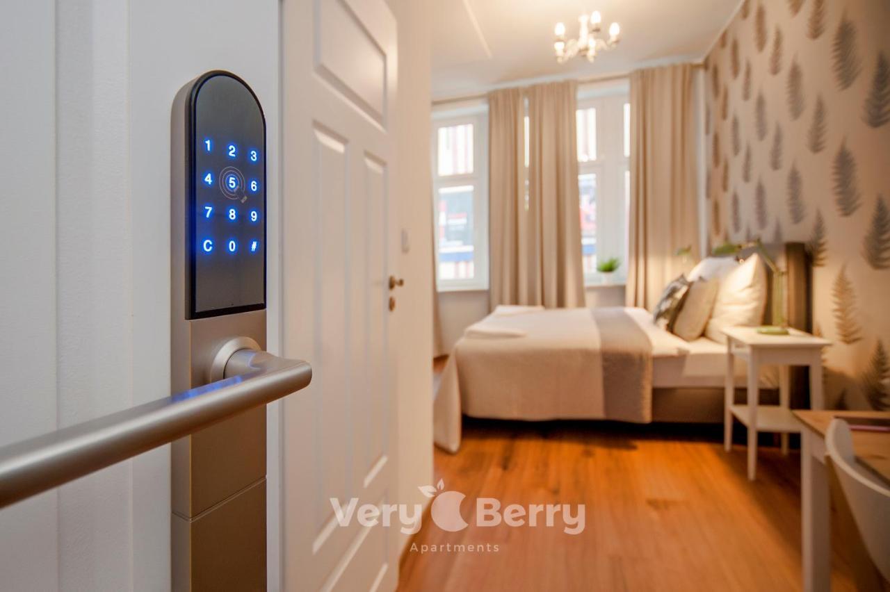 Cosy Studios Very Berry In Poznan Close To The Park By Noclegi Renters Poznań