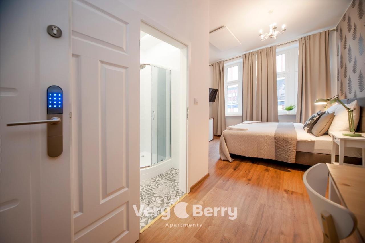 Apartament Cosy Studios Very Berry In Poznan Close To The Park By Noclegi Renters Poznań